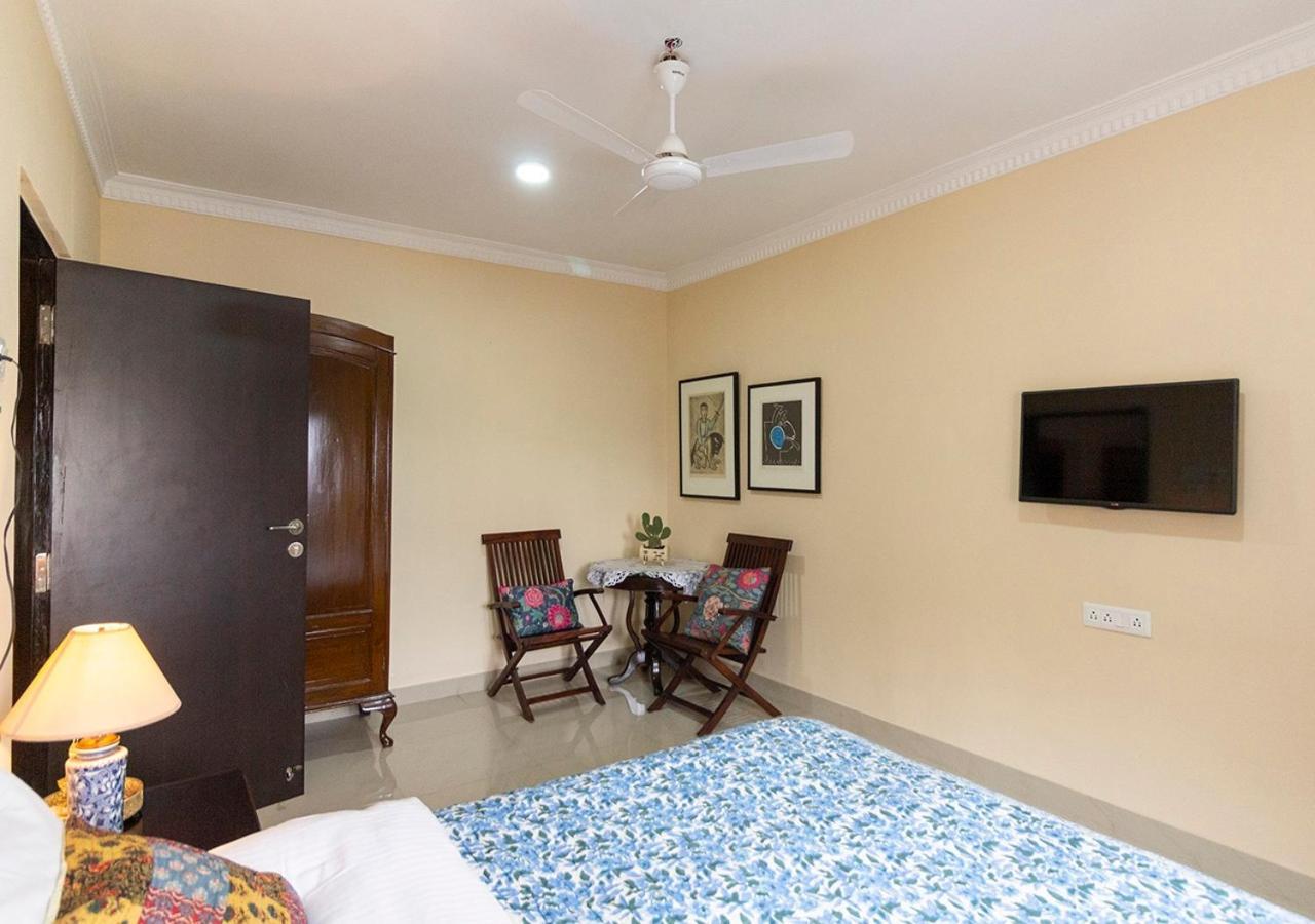 Neelam Bed & Breakfast Calcutta Exterior foto