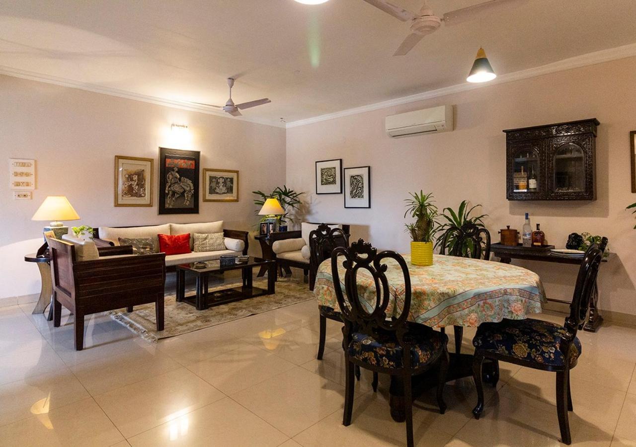 Neelam Bed & Breakfast Calcutta Exterior foto